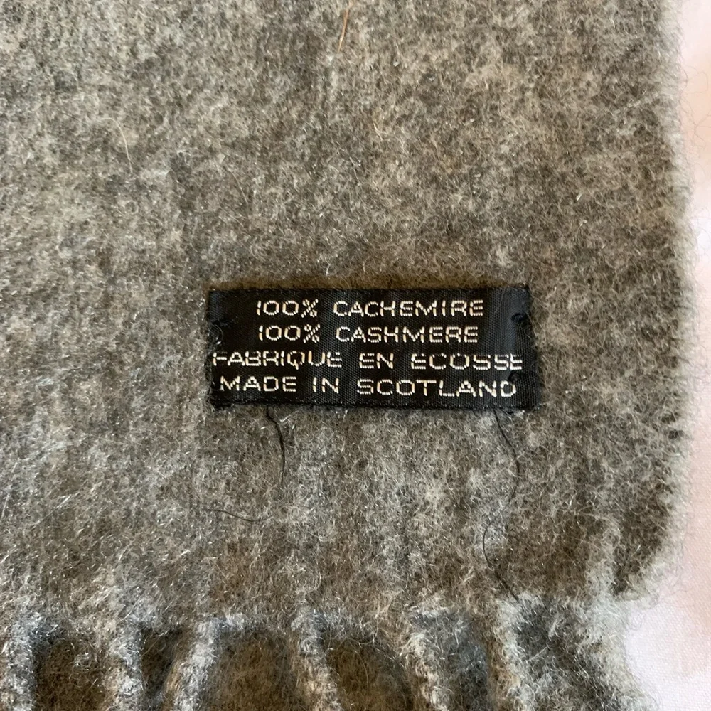 100% cashmere Dior scarf